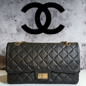 SOLD - Chanel Reissue 227